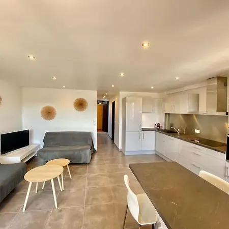 Marinesappartement, La Marina Tropezienne