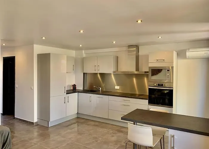 Marinesappartement, La Marina Tropezienne * סן טרופז