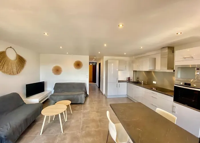 Marinesappartement, La Marina Tropezienne