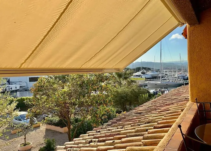 Marinesappartement, La Marina Tropezienne Apartment *